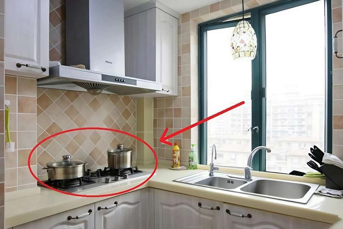 Cách Hóa Giải Lỗi Phong Thủy Bếp Gần Chậu Rửa (Thủy Hỏa Tương Xung) Rước Tài Lộc